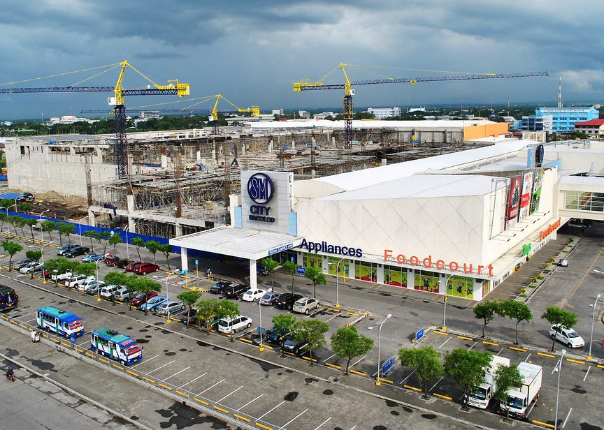 SM City Shopping in Bacolod