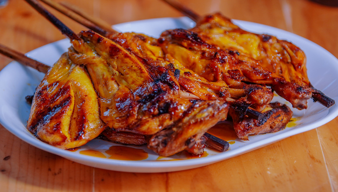 Chicken Inasal at Manokan Country - Bacolod food